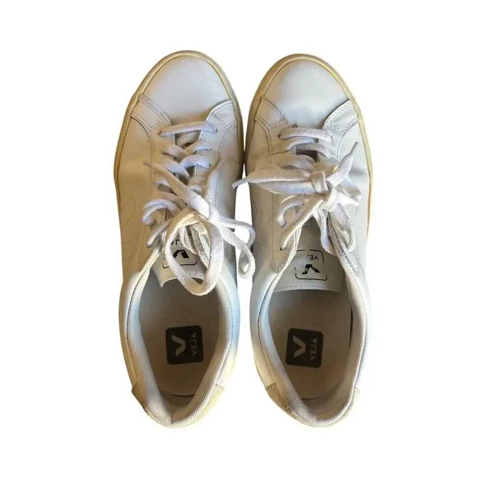 Veja women’s leather